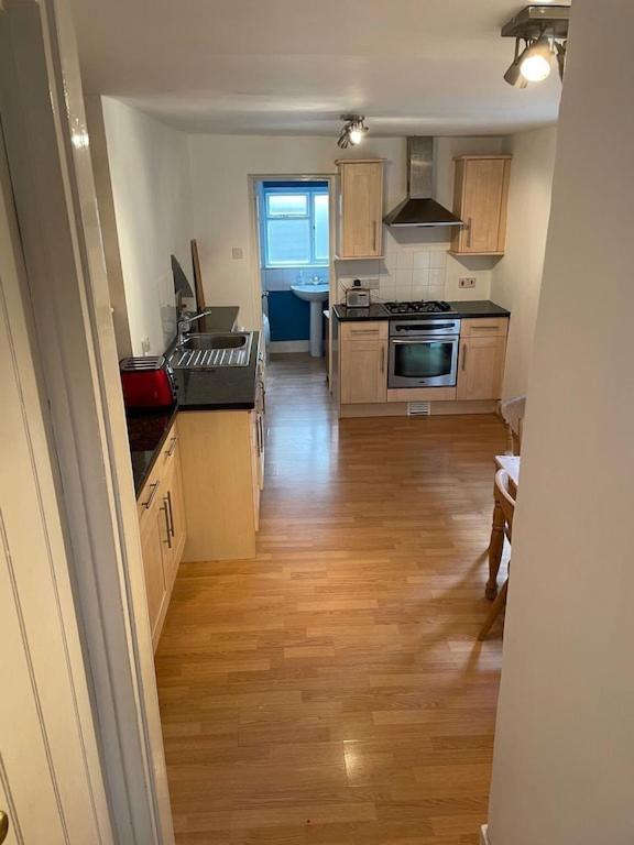 런던 Beautiful Ground Floor Garden Flat 아파트 외부 사진